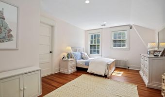 202 Mansfield Ave, Darien, CT 06820