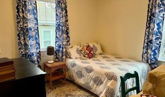 614 E 16th St, Alton, IL 62002