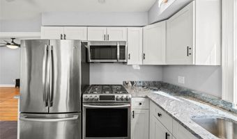 4 Orford St, North Providence, RI 02904