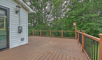 221 Mountain Edge Dr, Beaver, WV 25813