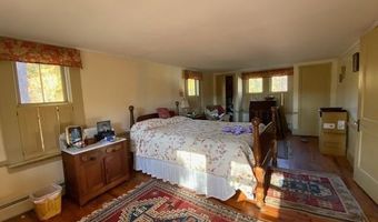 44 Pleasant View Rd, Bradford, NH 03221