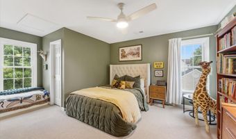 42869 NASHUA St, Ashburn, VA 20147
