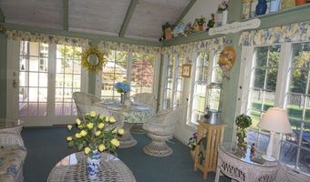 6 Flint Meadow Dr, Brookline, NH 03033