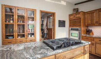 308 N Quincy St, Alexandria, MN 56308