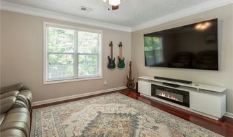205 Weatherstone Xing, Woodstock, GA 30188
