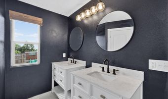 21005 Lawrence 2074, Ash Grove, MO 65604
