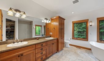 158 McCaffery Lookout Trl, Bigfork, MT 59911