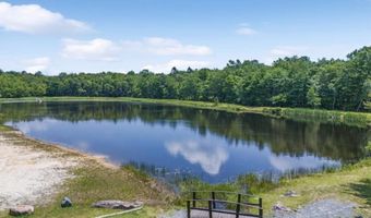 85 Tunkhannock Dr, Albrightsville, PA 18210
