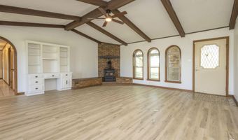 8696 FM 1840, De Kalb, TX 75559