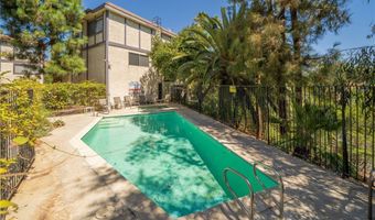 1832 Oak Tree Dr 8, Los Angeles, CA 90041