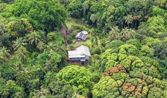630 Hoolawa Rd, Haiku, HI 96708
