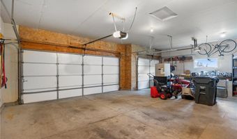 831 Beech Ln S, Annandale, MN 55302