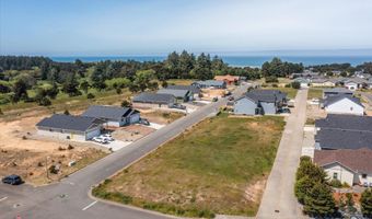 728 Seacrest Dr, Bandon, OR 97411