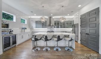 1813 Kenwood Ave, Charlotte, NC 28205