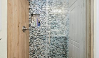 3159 Willow Crk, Escondido, CA 92027