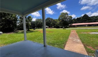 571 Whitehead Rd, Athens, GA 30606