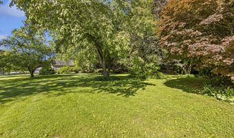 205 Mountain Rd, Cheshire, CT 06410