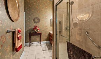 9 SPRING LAKE Ct, Barnegat, NJ 08005