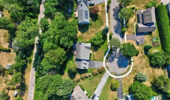 118 Stirling Pl, Burlington, VT 05408