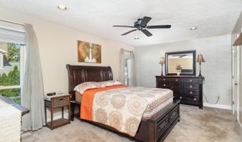 2933 Gilligan Ave, Cincinnati, OH 45233