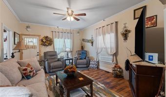902 F St, Barling, AR 72923