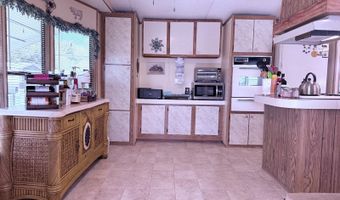 6 Leisure Dr, Auburndale, FL 33823