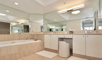 7000 Island Blvd 2605, Aventura, FL 33160