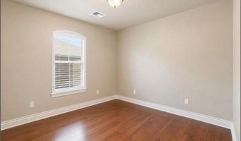 912 Stephanie Ln, Altus, OK 73521