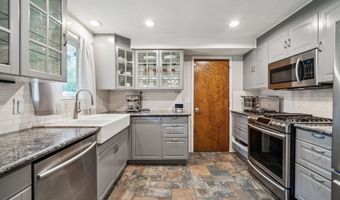 3905 SW 174TH Ave, Beaverton, OR 97078