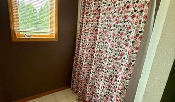 640 LAURISA Ln, Antigo, WI 54409