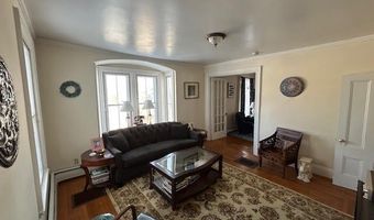 41 Grove St, Belfast, ME 04915