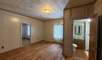 2928 Shirley St, Blanford, IN 47831