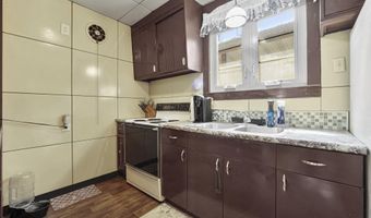 707 Ohio Ave, Auburn, IN 46706