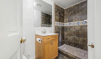 1820 W CHEYENNE Dr, Chandler, AZ 85224