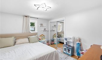 253 Station St, Coventry, RI 02816