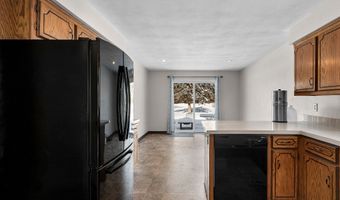 1424 W WEILAND Ln, Appleton, WI 54914