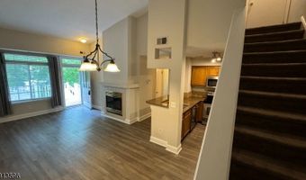 54 Wentworth Rd, Bedminster, NJ 07921