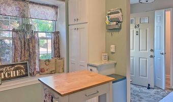 69 Bradford Ct, Aberdeen, NJ 07747