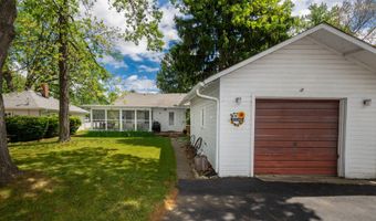 42986 N Lenora St, Antioch, IL 60002