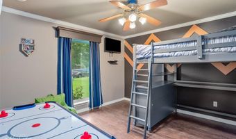102 Pinehurst Pl, Benton, LA 71006