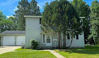 44 Ash Blvd, Babbitt, MN 55706