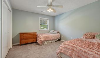 42 Regal Oaks, Barboursville, WV 25504