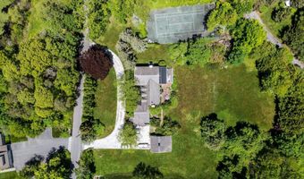 50 0 Indian Trl, Barnstable, MA 02630