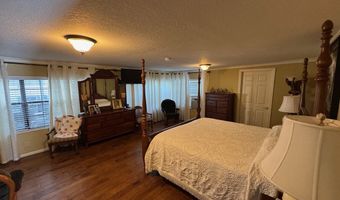 161 Blackshear Hwy, Baxley, GA 31513