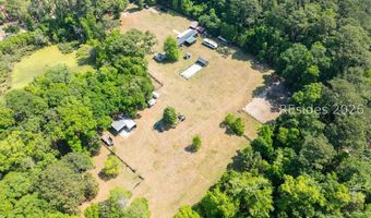 18 Quiet Cove Way, Beaufort, SC 29907