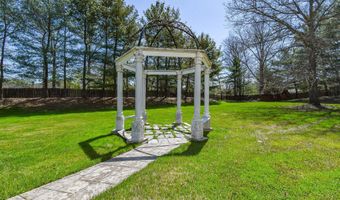 832 PARADISE Dr, Ambler, PA 19002