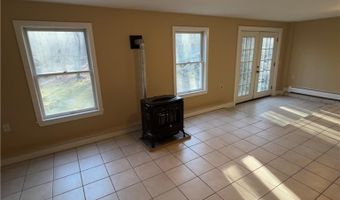 155 Beechwood Trl, Exeter, RI 02822