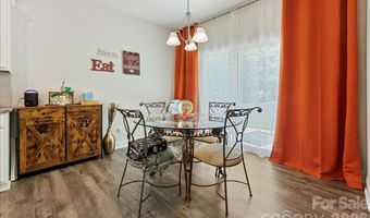 39 Hanging Leaf Ct, Blythewood, SC 29016