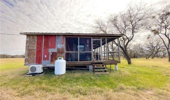 236 HCR 2215, Aquilla, TX 76622