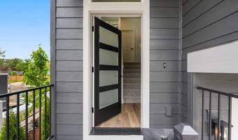 18939 SW Hazelwood Ln L-8, Beaverton, OR 97078